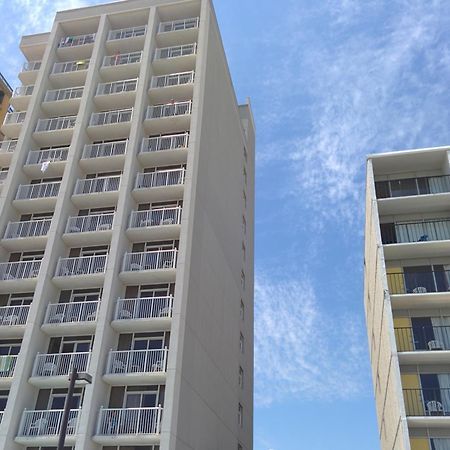 فندق Sea Dip Oceanfront شاطئ ميرتل المظهر الخارجي الصورة