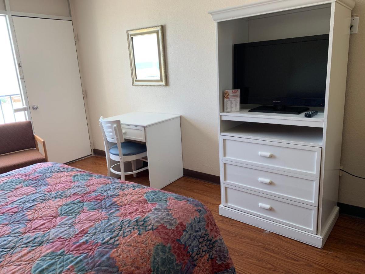 فندق Sea Dip Oceanfront شاطئ ميرتل المظهر الخارجي الصورة